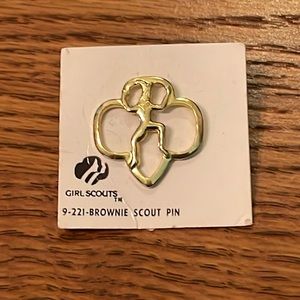 Girls scout brownie pin